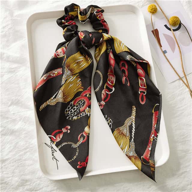Cachecol Preto Chouchou Cintos E Borlas