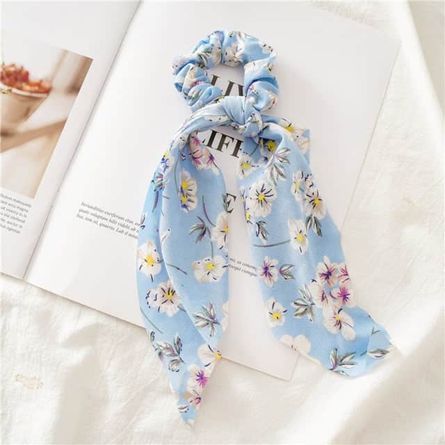 Lenço Azul Primavera Scrunchie