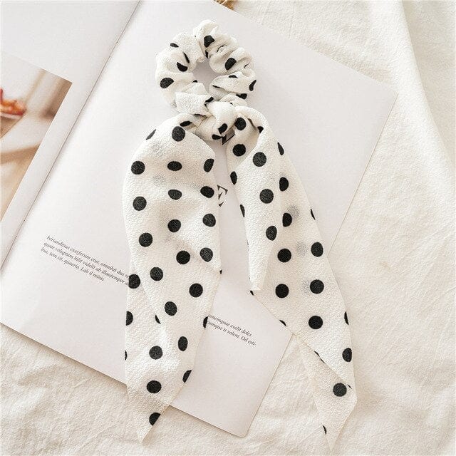 Cachecol Branco Chouchou Com Bolinhas