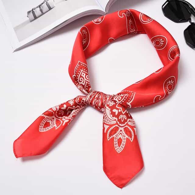 Cachecol Boémio Vermelho Com Padrão Quadrado Para Mulher