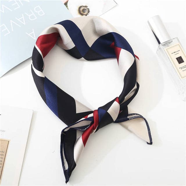 Cachecol Picasso Para Mulher Quadrado Branco Creme Azul Vermelho Com Padrão