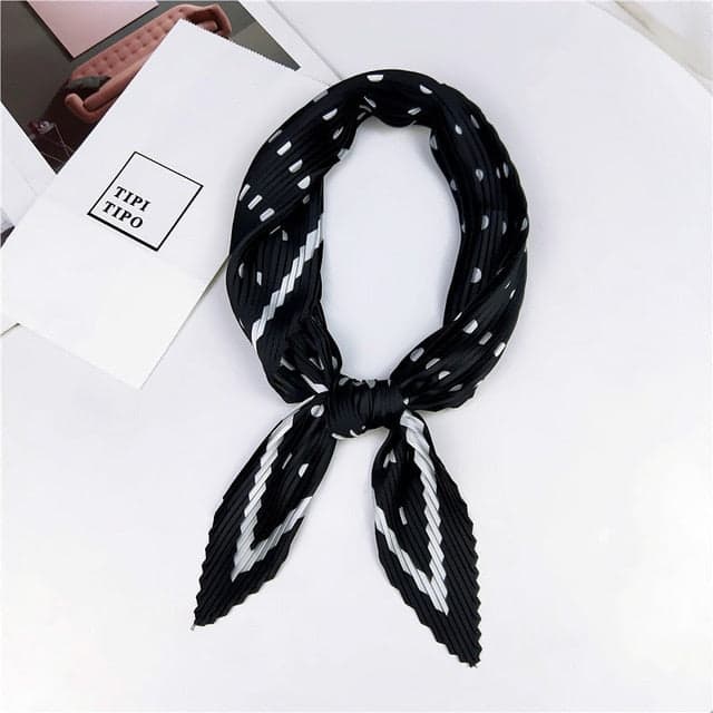 Lenço Plissado Para Cabelo Preto Com Bolinhas